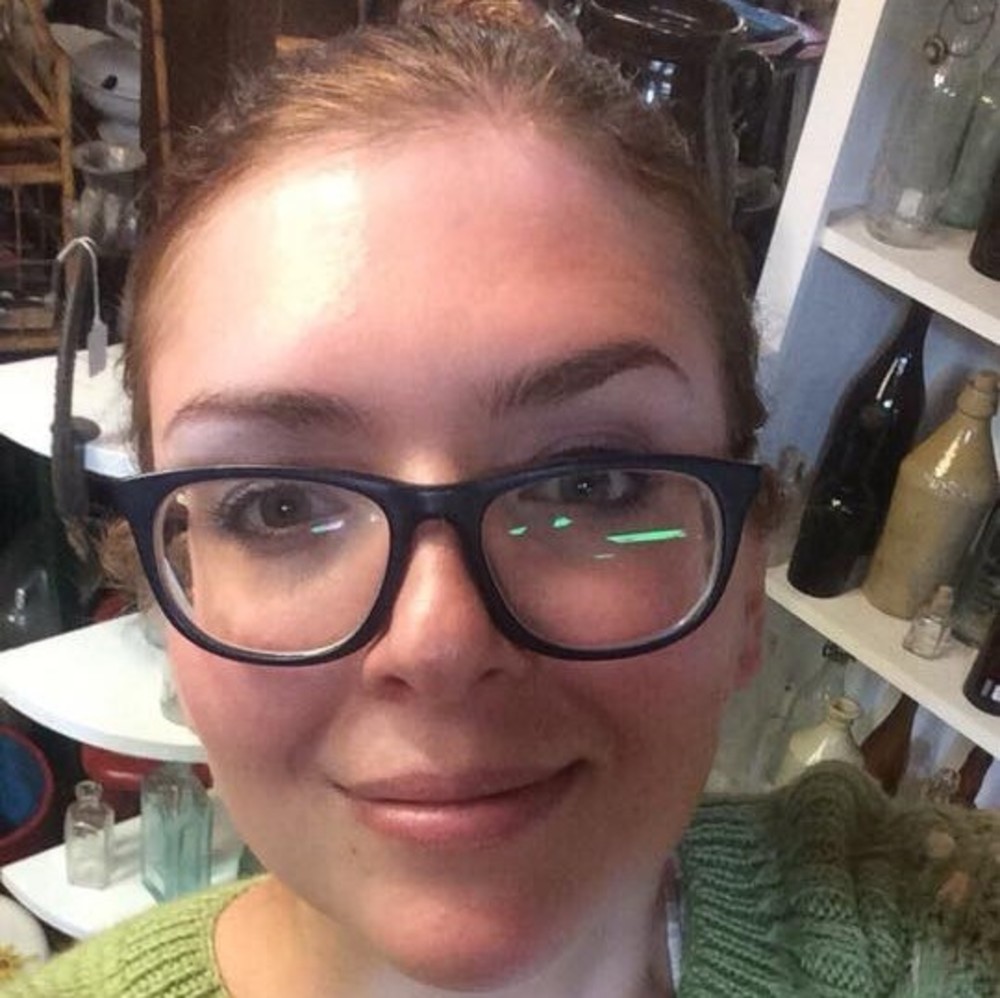 Meet your Posher, Letitia